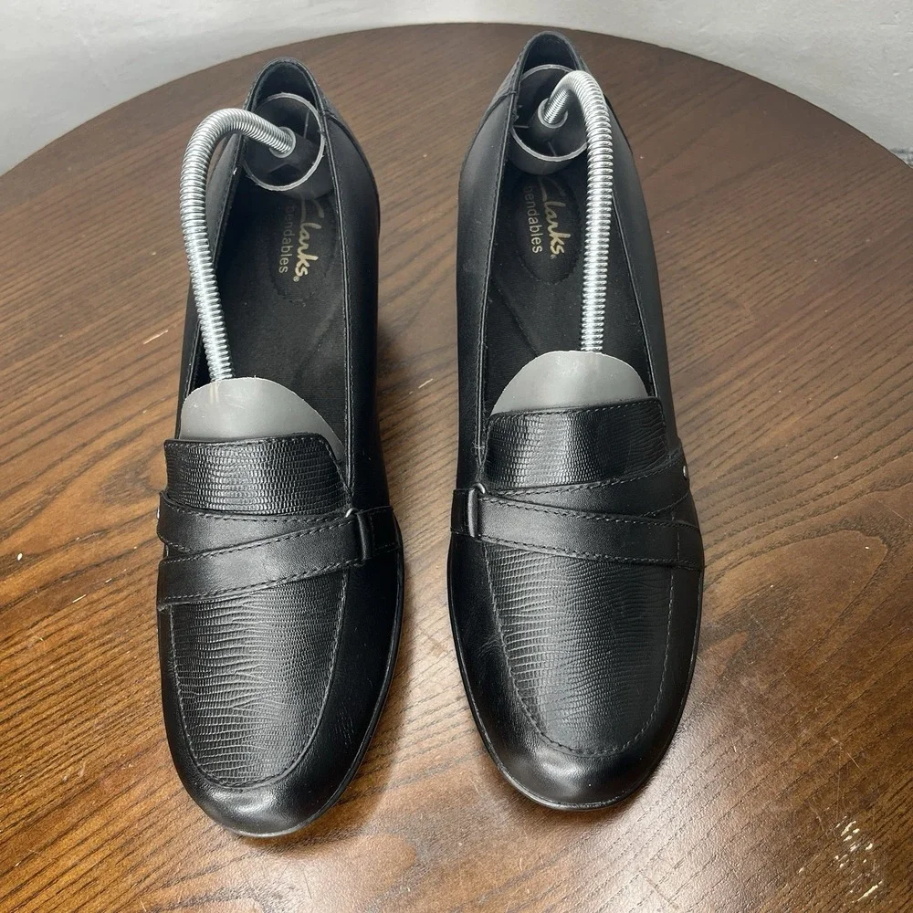 Clarks Bendables Shoes Women's 8.5M Black Leather‎ Pump Heel Block Heel Career